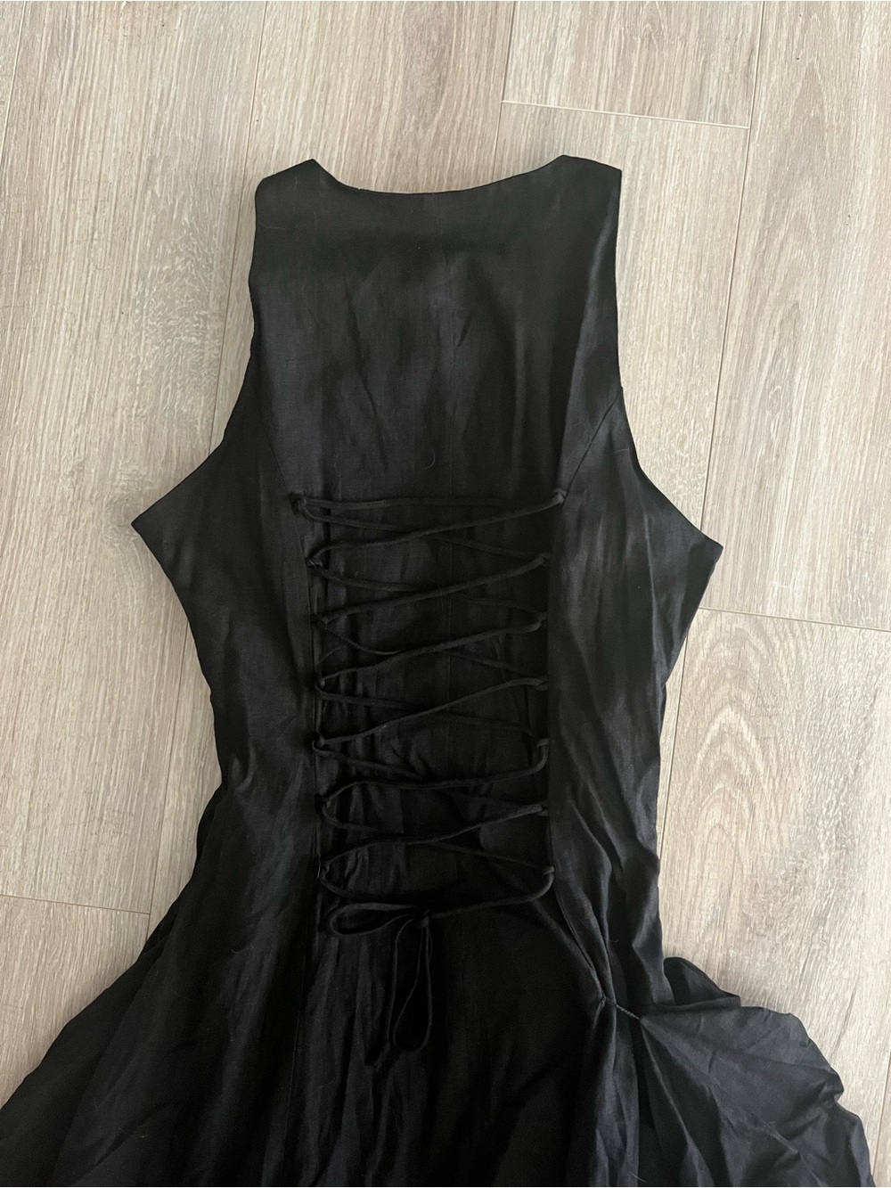 NWT Guizio New York Women’s Victoire Midi Dress Black - Size Medium - Picture 8 of 8